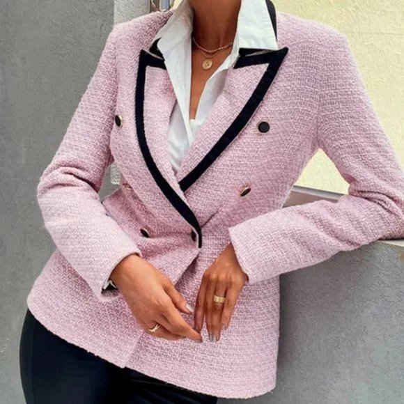 stunning classic Pink tweed double breasted blazer with black trim - Picture 7 of 14